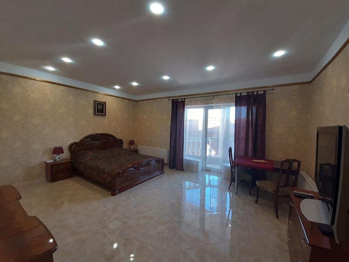 Ferienwohnung Аппартаменты С Балконом Odessa Exterior foto